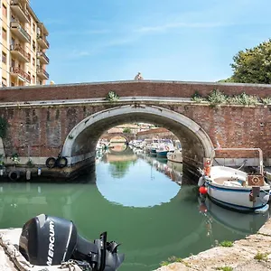 Appartamento Piccola Venezia Canal View Charming Flat Livorno
