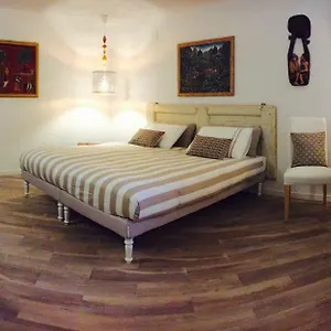 Appartamento A Casa Di Esther, Bologna